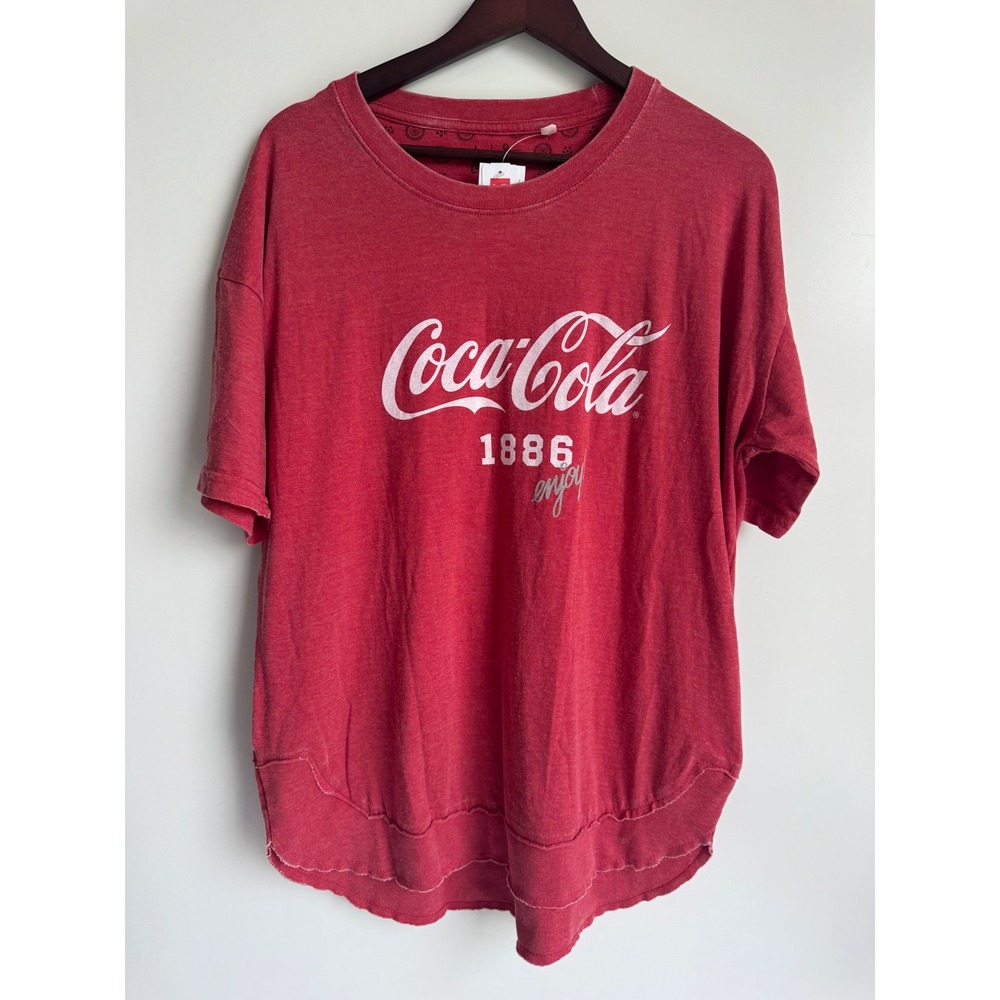 Coca-Cola pressbox Red Graphic Poncho Tee Oversized Retro Large Coke vintage